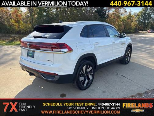 2024 Volkswagen Atlas Cross Sport 2.0T SE w/Technology