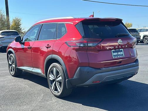2021 Nissan Rogue SL