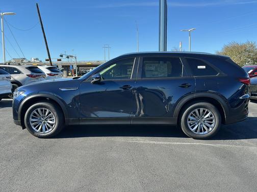 2026 Mazda CX-90 SE