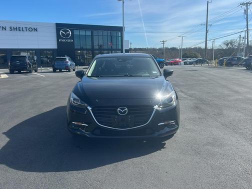 2018 Mazda Mazda3 Grand Touring