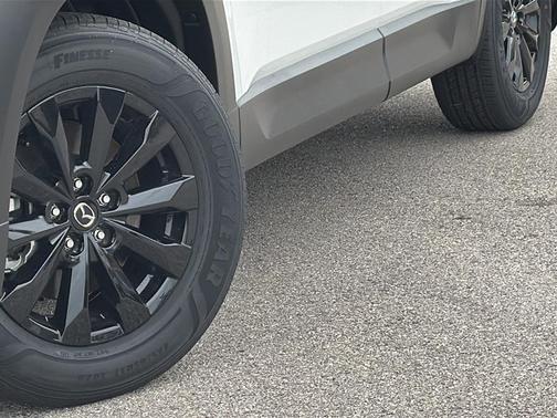 2025 Mazda CX-50 Premium