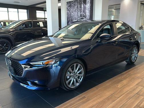 2025 Mazda Mazda3 FWD w/Preferred Package