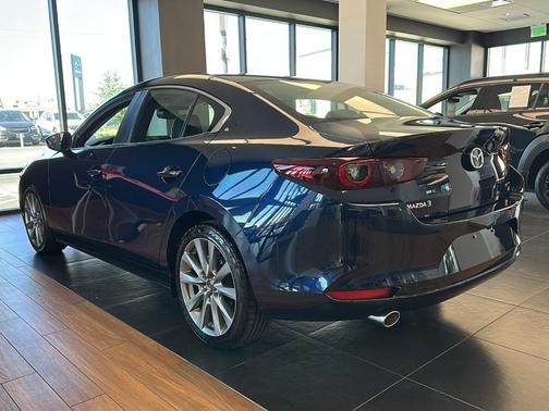 2025 Mazda Mazda3 FWD w/Preferred Package