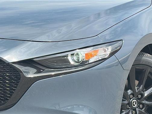 2025 Mazda Mazda3 2.5 S Carbon Edition