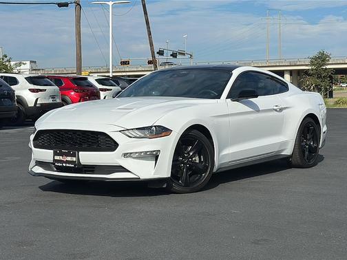 2023 Ford Mustang EcoBoost