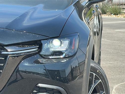 2025 Mazda CX-70 PHEV Premium Plus Package