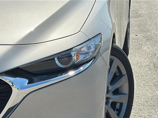 2025 Mazda Mazda3 FWD w/Preferred Package