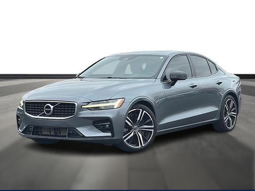 2019 Volvo S60 T6 R-Design