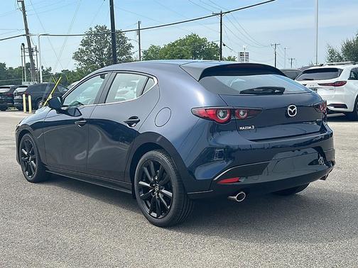 2025 Mazda Mazda3 FWD w/Select Package