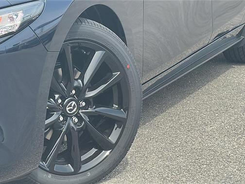 2025 Mazda Mazda3 FWD w/Select Package