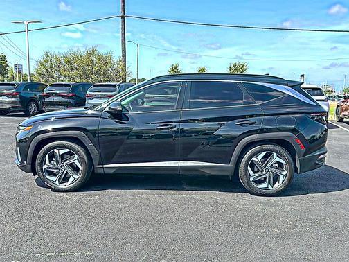 Black Pearl 2024 Hyundai TUCSON Limited