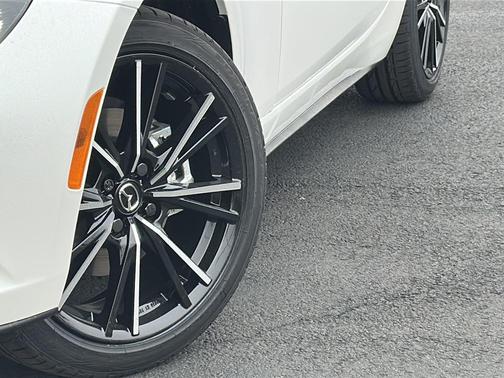 2025 Mazda MX-5 Miata RF Grand Touring