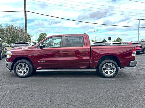Delmonico Red Pearlcoat 2022 RAM 1500 Lone Star