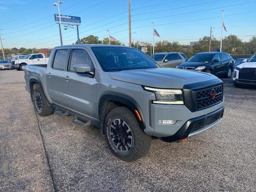 2023 Nissan Frontier PRO-4X