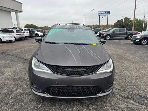 2019 Chrysler Pacifica Limited
