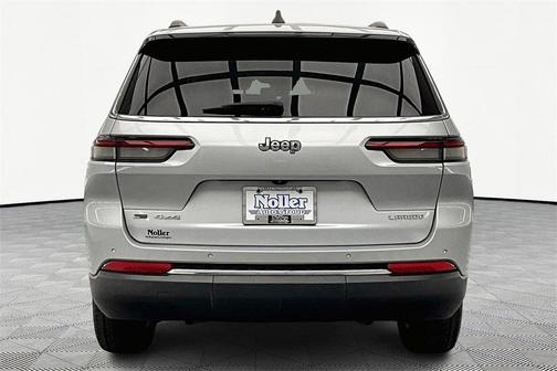 2021 Jeep Grand Cherokee L Laredo
