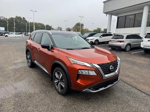 2022 Nissan Rogue SL