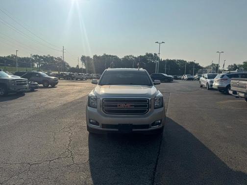 2017 GMC Yukon XL SLT