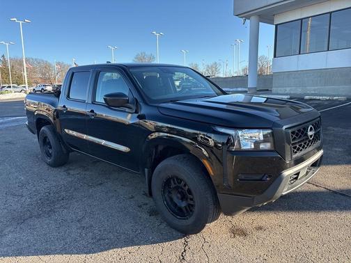 2022 Nissan Frontier S