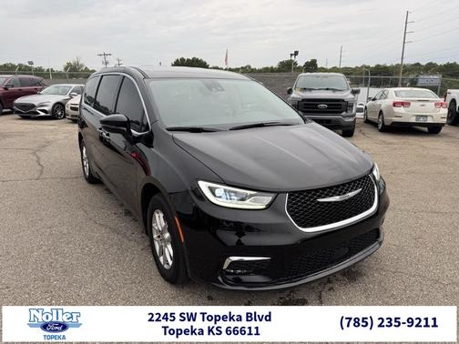 2024 Chrysler Pacifica Touring-L