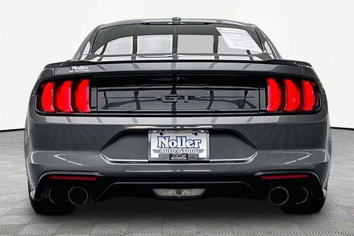 Magnetic 2018 Ford Mustang GT Premium