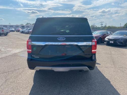 2020 Ford Expedition Max XLT