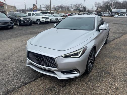 2019 INFINITI Q60 3.0t LUXE