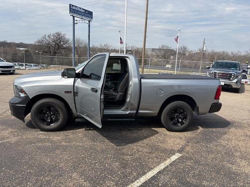 2022 RAM 1500 Classic Tradesman