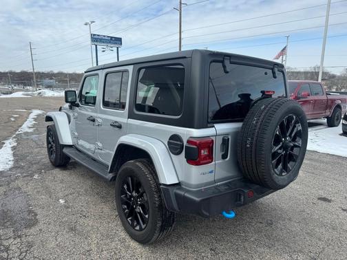 2023 Jeep Wrangler 4xe Sahara
