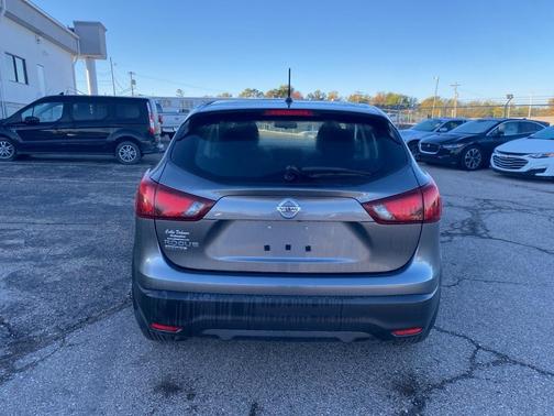 2018 Nissan Rogue Sport S