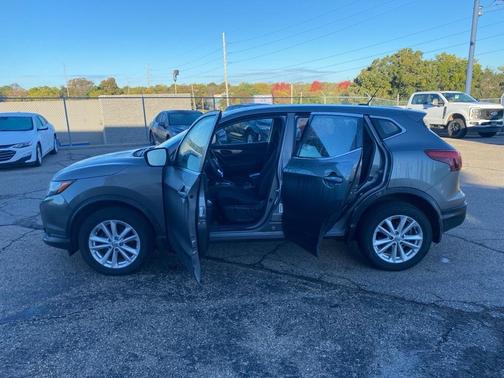 2018 Nissan Rogue Sport S