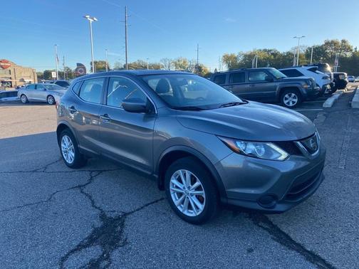 2018 Nissan Rogue Sport S