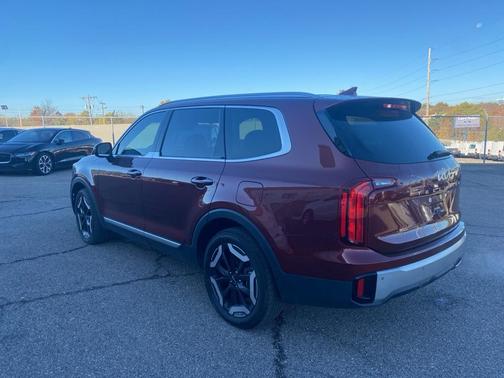 2024 Kia Telluride S