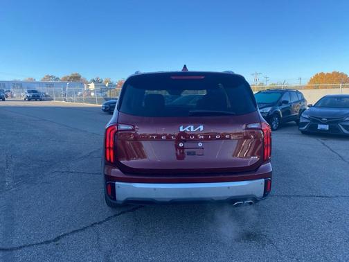 2024 Kia Telluride S