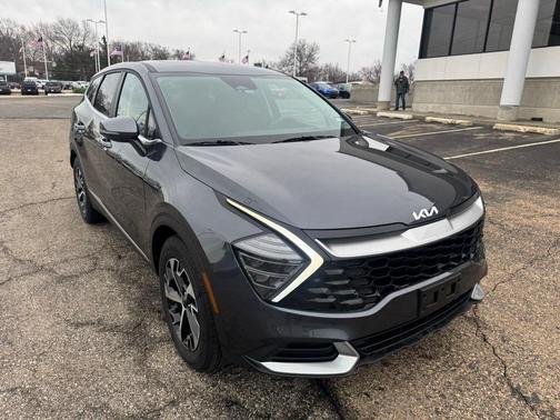 2024 Kia Sportage EX