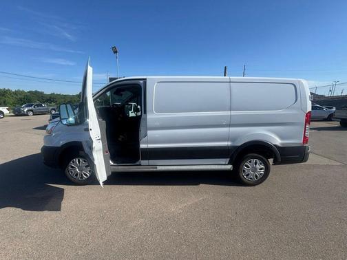 Oxford White 2020 Ford Transit-250 Base