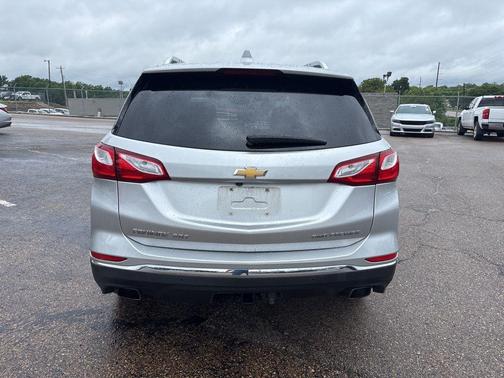 Silver Ice Metallic 2019 Chevrolet Equinox Premier w/2LZ