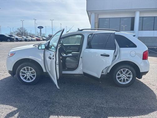 2013 Ford Edge SE