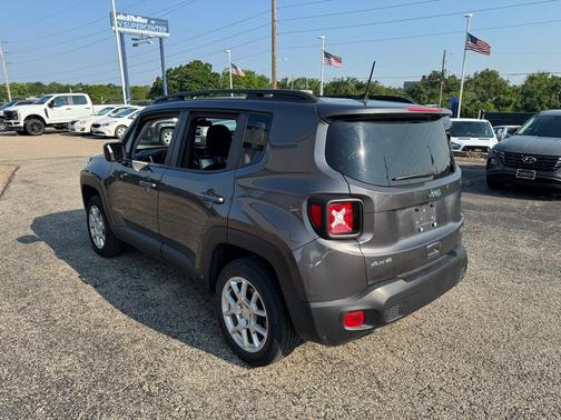 2019 Jeep Renegade Latitude