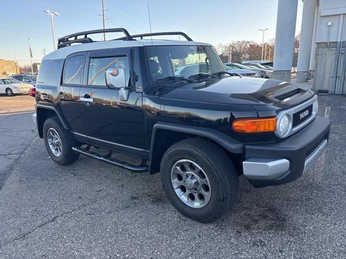 2013 Toyota FJ Cruiser Base