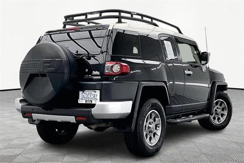 2013 Toyota FJ Cruiser Base