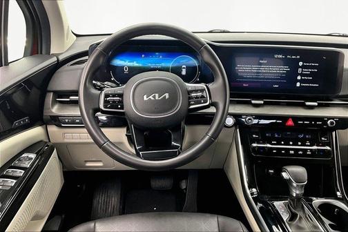 2024 Kia Carnival SX