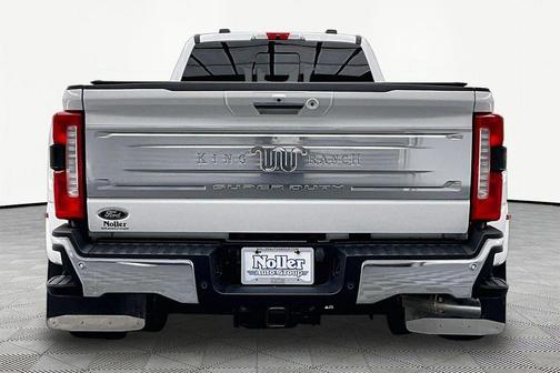 Star White 2024 Ford F-350 King Ranch