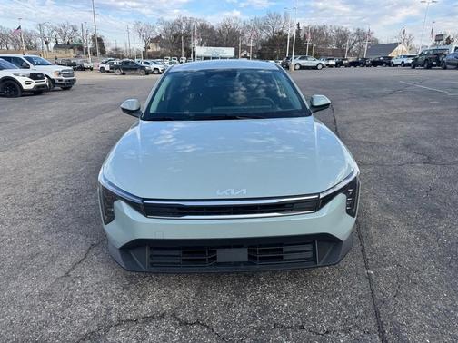 2025 Kia K4 
