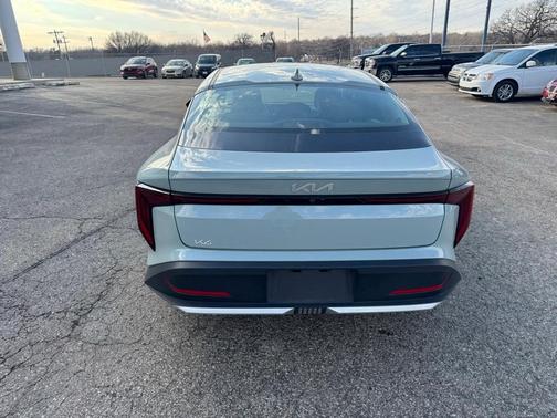 2025 Kia K4 