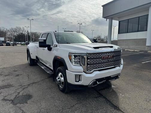2022 GMC Sierra 3500 Denali