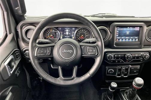 2022 Jeep Gladiator Sport