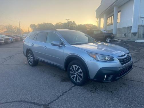 2021 Subaru Outback Premium