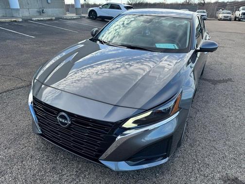 2024 Nissan Altima 2.5 SL