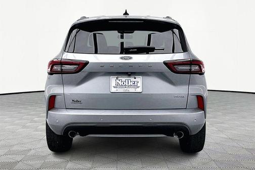2023 Ford Escape ST-Line Elite